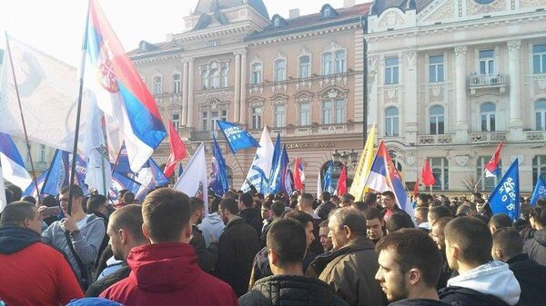 Zavetnici, anti-NATO protest u Novom Sadu Zavetnici, anti-NATO protest u Novom Sadu - Sputnik Srbija