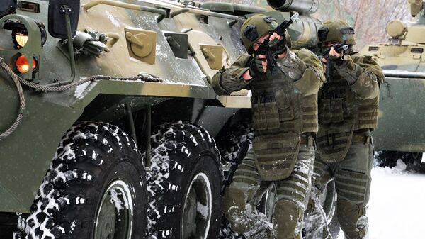 Војник и наоружање - Sputnik Србија