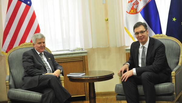 Ambasador SAD Kajl Skot i premijer Srbije Aleksandar Vučić - Sputnik Srbija