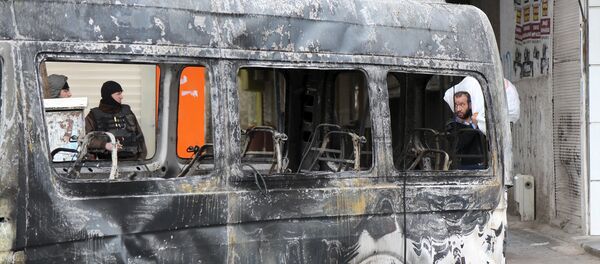 Zapaljeni automobili u gradu Dijarbakir, Turska - Sputnik Srbija