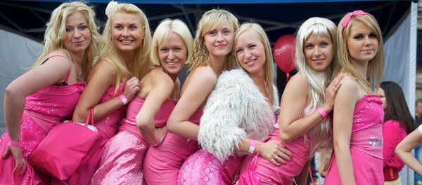 Девојке плавуше Девојке плавуше - Sputnik Србија