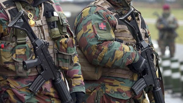 Белгијске снаге безбедности на улицима после терористичког напада у Бриселу - Sputnik Србија
