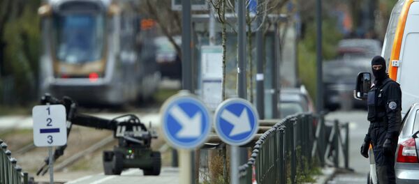 Полиција учествује у потрази у Бриселу општини Шарбек 25. марта 2016. године - Sputnik Србија