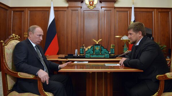 Predsednik Rusije Vladimir Putin i lider Čečenije Razman Kadirov - Sputnik Srbija