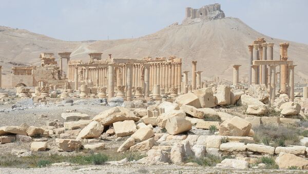 Палмира, историјски део града који су разорили терористи - Sputnik Србија