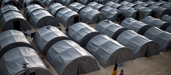 Izbeglički kamp na tursko-sirijkoj granici - Sputnik Srbija