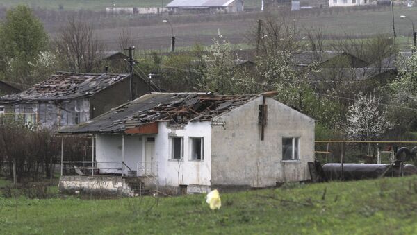 A house which was damaged during clashes between Armenian and Azeri forces, is seen in the town of Martakert in Nagorno-Karabakh region, which is controlled by separatist Armenians, April 3, 2016. - Sputnik Србија