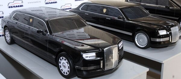 Modeli automobila dizajnirani u okviru projekta Kortež prikazani u Centralnom naučno-istraživačkom centru za automobile i motore Modeli automobila dizajnirani u okviru projekta Kortež prikazani u Centralnom naučno-istraživačkom centru za automobile i motore - Sputnik Srbija