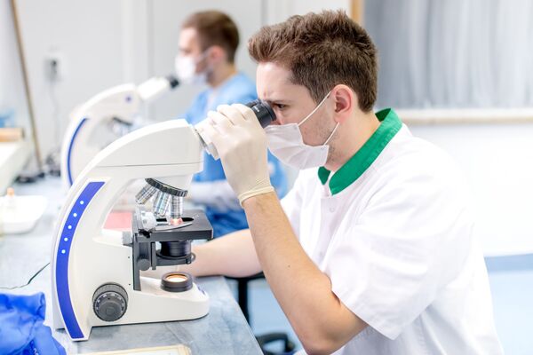 На трагу продужетка људског живота: Револуционарно откриће научника На трагу продужетка људског живота: Револуционарно откриће научника - Sputnik Србија