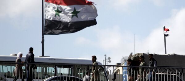 Sirijska zastava se vijori u Damasku - Sputnik Srbija