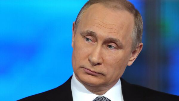 „Direktna linija“ sa predsednikom Rusije Vladimirom Putinom - Sputnik Srbija
