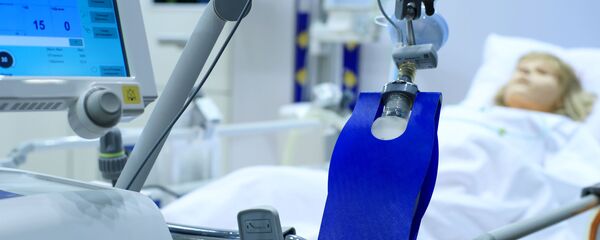 Pacijent u bolničkom krevetu - Sputnik Srbija