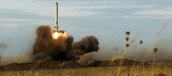 Лансирање ракете „искандер М“ - Sputnik Србија