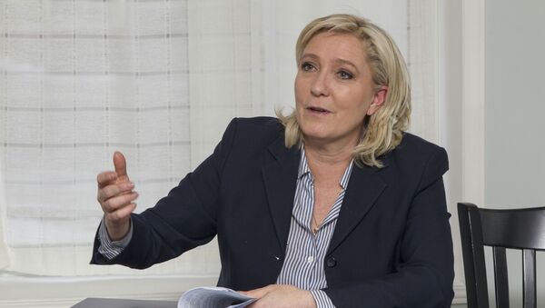 Predsednica francuske desničarske partije Nacionalni front Marin le Pen - Sputnik Srbija