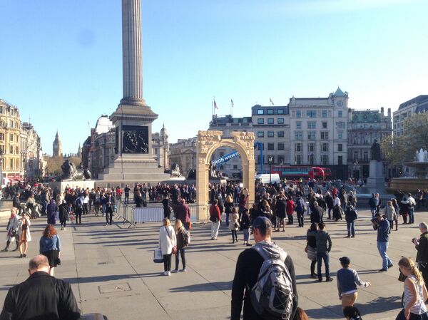 Пре сукоба у Сирији Палмира је била велика туристичка дестинација Пре сукоба у Сирији Палмира је била велика туристичка дестинација - Sputnik Србија