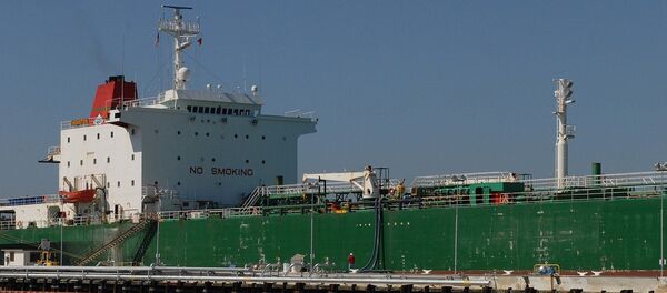 Танкер за нафту Танкер за нафту - Sputnik Србија