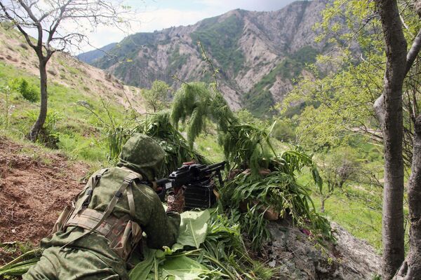 Zajedničke vojne vežbe vojnih obaveštajaca država-članica ODKB-a „Potraga 2016“ u Tadžikistanu - Sputnik Srbija