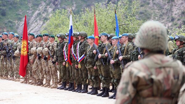 Совместные учения подразделений военной разведки государств-членов ОДКБ Поиск-2016 в Таджикистане - Sputnik Србија