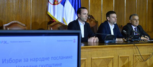 Председник Републичке изборне комисије Дејан Ђурђевић и директор Републичког завода за статистику Миладин Ковачевић на конференцији за новинаре у Републичкој изборној комисији (РИК) - Sputnik Србија