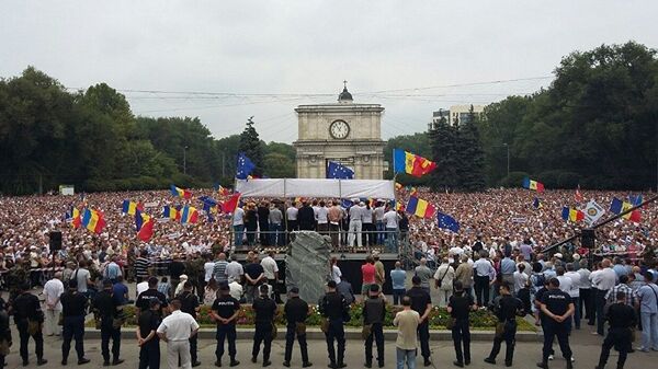 Антивладини протести у Кишињеву у Молдавији - Sputnik Србија