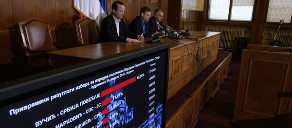 Према најновијим прелиминарним резултатима Републичке изборне комисије на 97,46 одсто обрађених бирачких места - Sputnik Србија