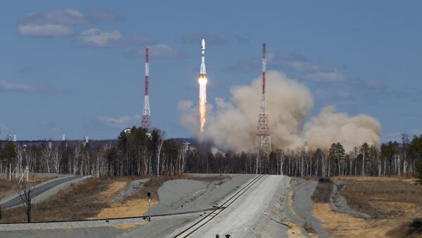 Прво лансирање ракете-носача Сојуз 2.1а са космодрома „Восточни“ - Sputnik Србија