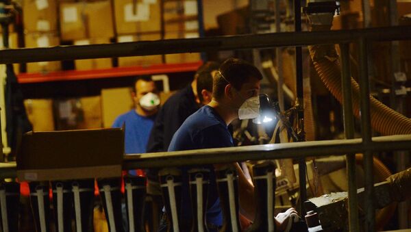 Radnici fabrike Tigar obuća u Pirotu - Sputnik Srbija