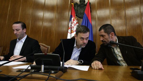 Predsednik komisije RIK Dejan Ðurđević i članovi komisije tokom sednice RIK-a - Sputnik Srbija