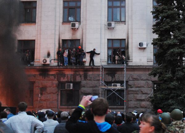 Злочин без казне: Шест година од трагедије у Дому синдиката у Одеси Злочин без казне: Шест година од трагедије у Дому синдиката у Одеси - Sputnik Србија