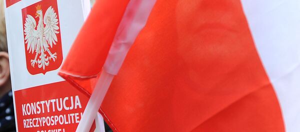 Zastava Poljske - Sputnik Srbija