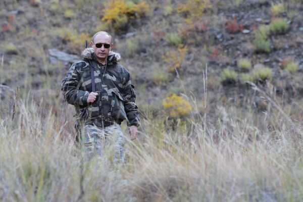 Владимир Путин у лову Владимир Путин у лову - Sputnik Србија