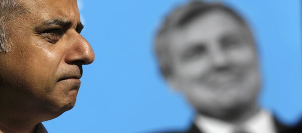 Садик Кан, нови градоначелник Лондона Садик Кан, нови градоначелник Лондона - Sputnik Србија