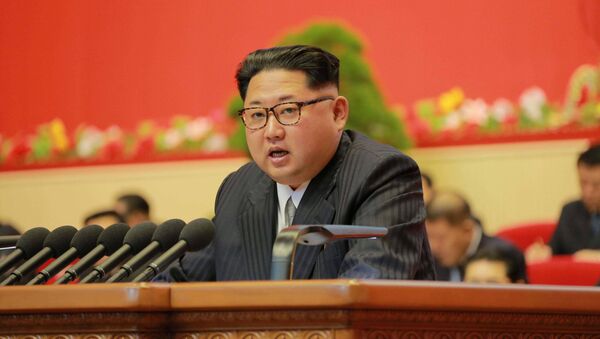 Лидер Северне Кореје Ким Џонг Ун на конгресу Радничке партије у Пјонгјангу, 7. мај 2016. - Sputnik Србија