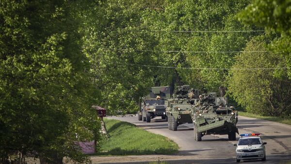 Američka vojna vozila u Moldaviji, 3. maj 2016. Više od 200 vojnika SAD stiglo je u tu zemlju na vojne vežbe koje će trajati dve nedelje - Sputnik Srbija