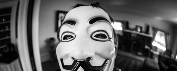 Анонимус - Sputnik Србија