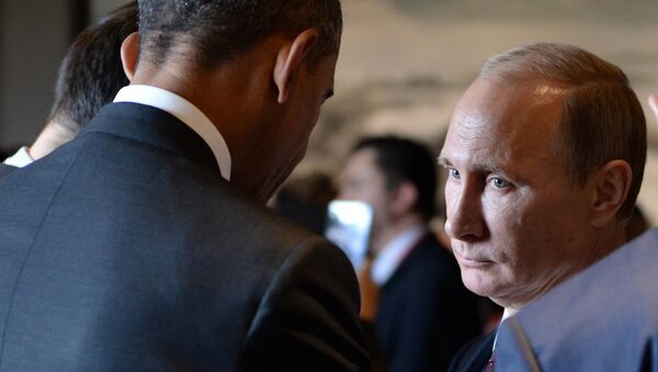 Predsednik Rusije Vladimir Putin (D) i predsednik SAD Barak Obama - Sputnik Srbija