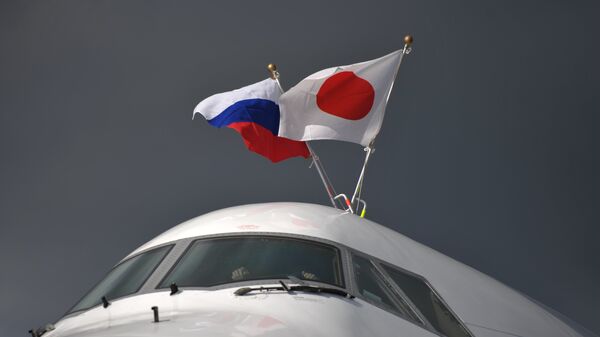 Заставе Јапана и Русије - Sputnik Србија