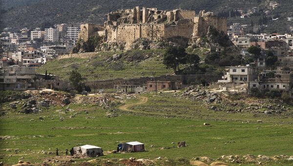 Замак масиаф у близини града Масиафа у Хама провинцији у Сирији. - Sputnik Србија