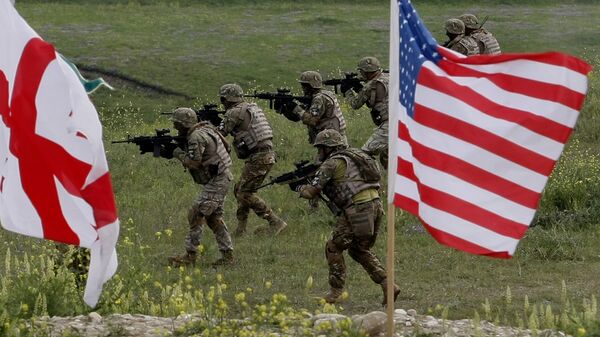 Američki i gruzijski vojnici u zajedničkoj vojnoj vežbi SAD-Gruzija - Sputnik Srbija