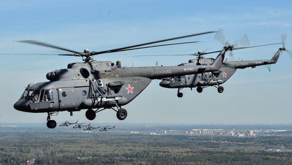 Председникови хеликоптери Ми-8 унапређени су у односу на основну верзију и модификовани за потребе шефа државе. - Sputnik Србија