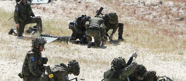 Војници НАТО-а на војној вежби - Sputnik Србија