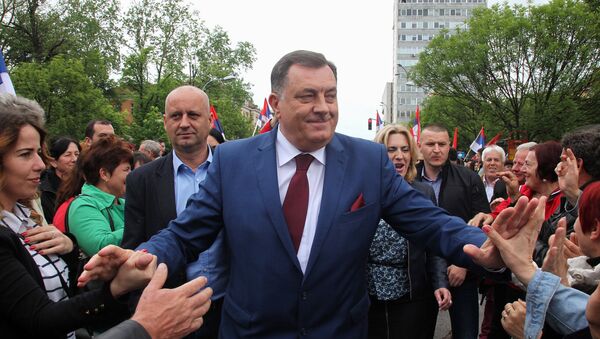 Milorad Dodik na mitingu u Banjaluci, 14. maja 2016 - Sputnik Srbija