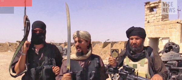 ДАЕШ: Заплашивање на граници између Ирака и Сирије ДАЕШ: Заплашивање на граници између Ирака и Сирије - Sputnik Србија