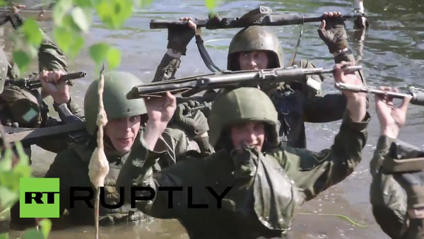 Russia: Recruits undergo grueling tests to enter elite National Guard of Russia - Sputnik Србија
