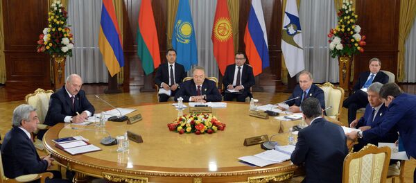 Сатанак у Астани Сатанак у Астани - Sputnik Србија