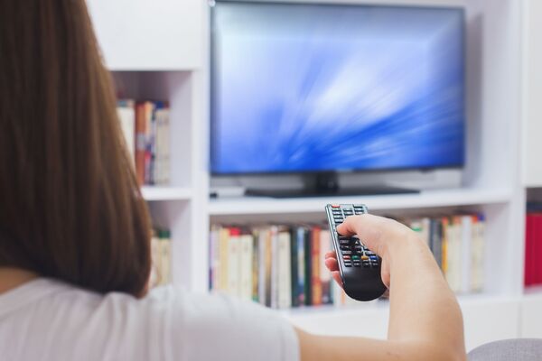 REM objavio prvi izveštaj o zastupljenosti lista - Sputnik Srbija