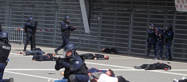 Vežbe francuskih specijalaca uoči Evropskog prvenstva u fudbalu 2016 - Sputnik Srbija