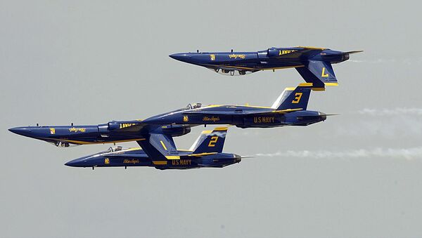 US Navy's Blue Angels perform at Andrews Air Force Base in Maryland. - Sputnik Србија