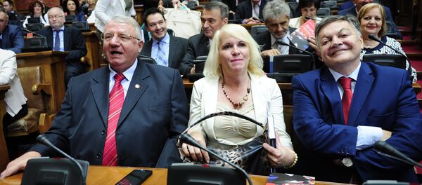 Повратак отписаних: Војислав Шешељ, Наташа Јовановић и Милован Бојић Повратак отписаних: Војислав Шешељ, Наташа Јовановић и Милован Бојић - Sputnik Србија