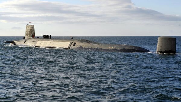 Нуклеарна подморница Трозубац (Trident) патролира дуж западне обале Шкотске - Sputnik Србија